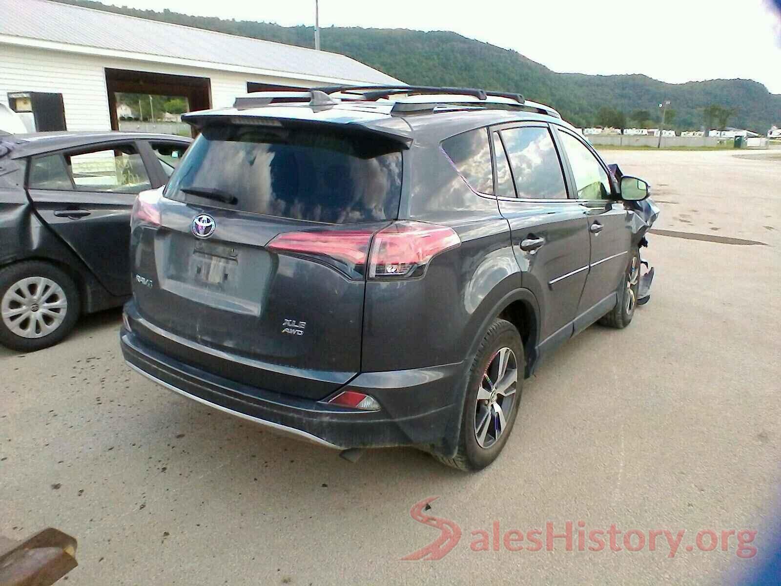 JTMRFREV7HD203857 2017 TOYOTA RAV4