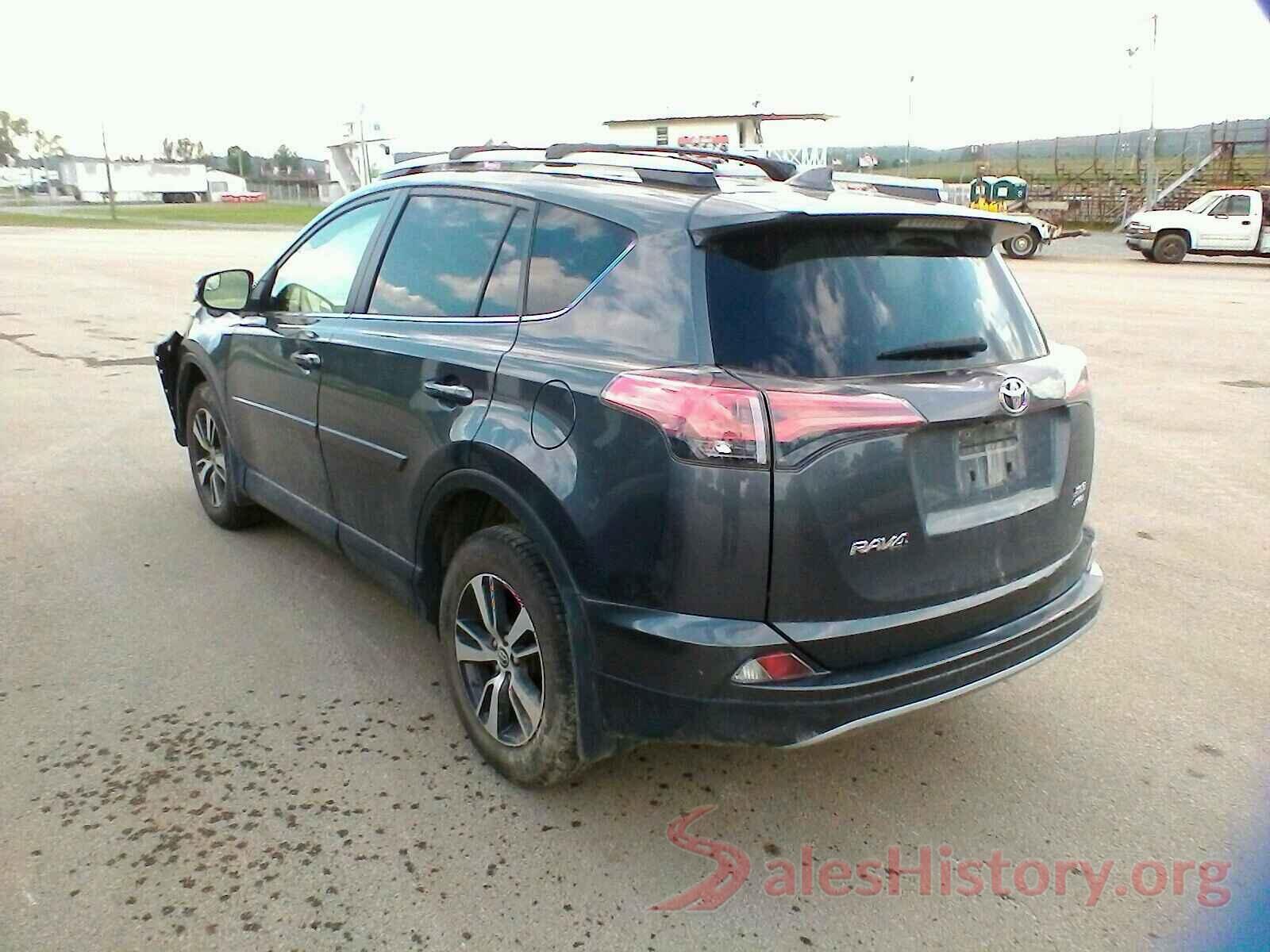 JTMRFREV7HD203857 2017 TOYOTA RAV4