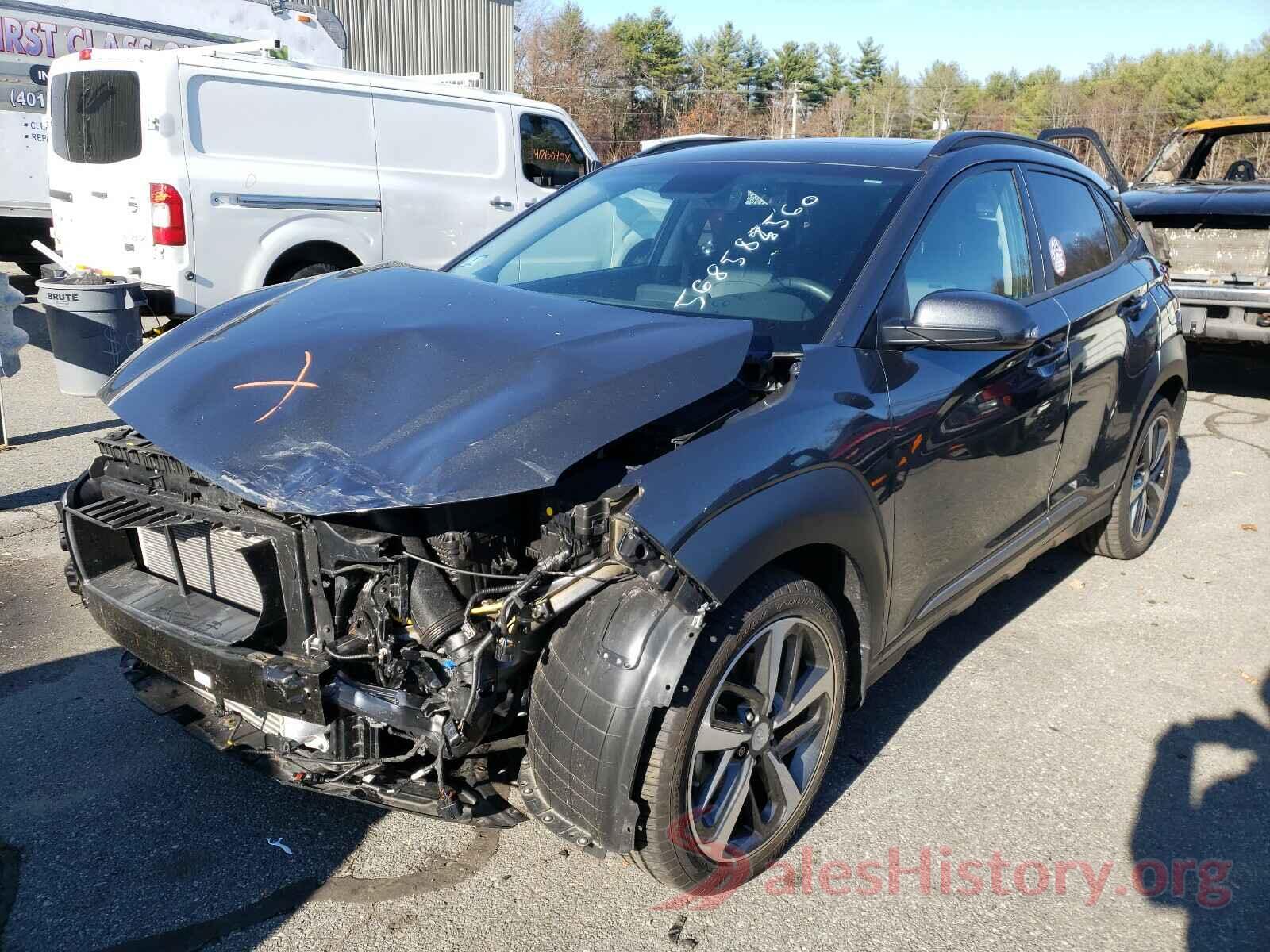 KM8K3CA52JU065885 2018 HYUNDAI KONA