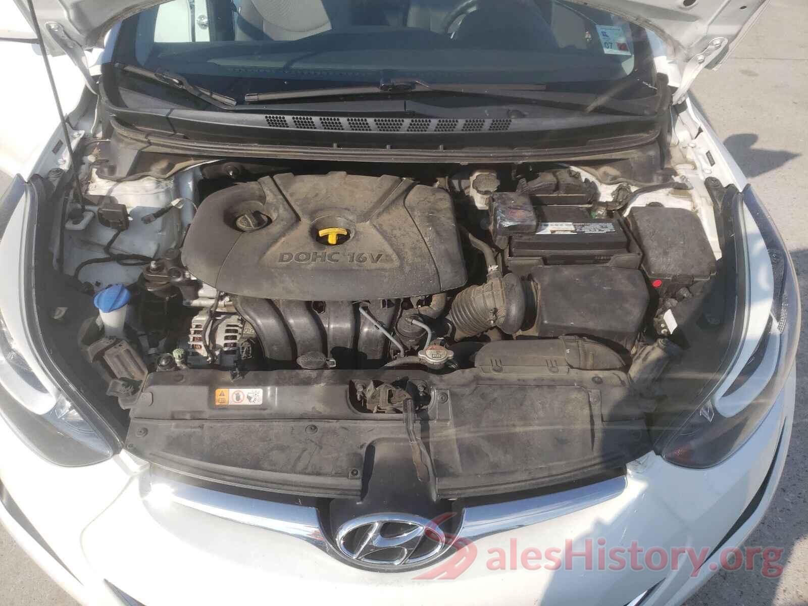 5NPDH4AE9GH755219 2016 HYUNDAI ELANTRA