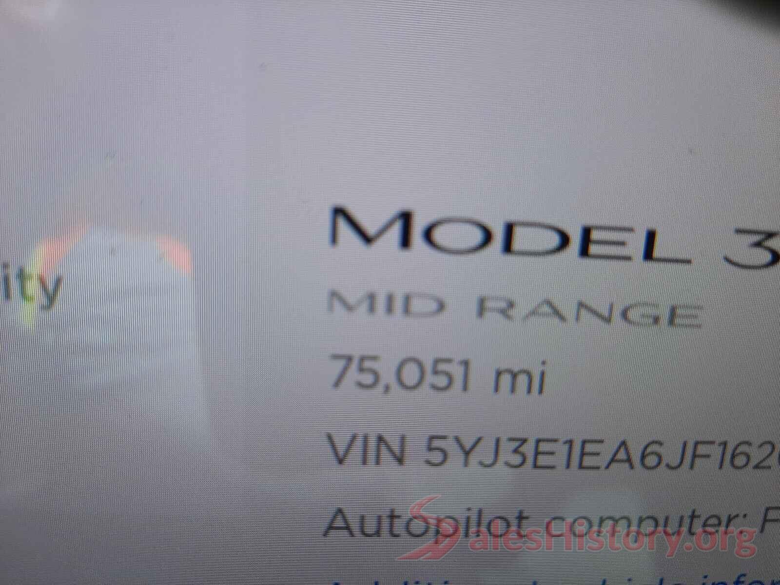 5YJ3E1EA6JF162059 2018 TESLA MODEL 3