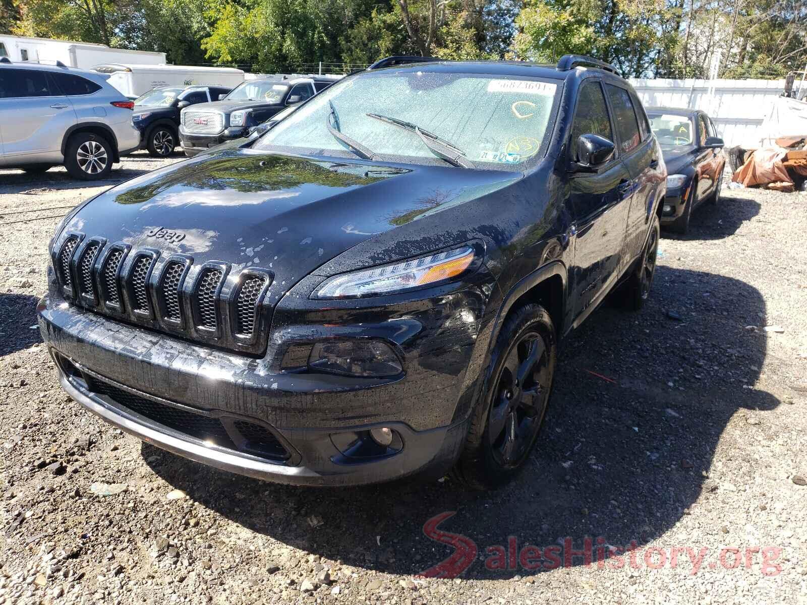 1C4PJMDB8HW557567 2017 JEEP CHEROKEE