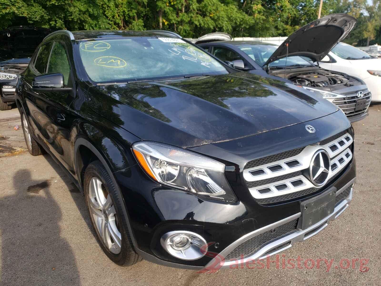 WDCTG4GB4JJ476992 2018 MERCEDES-BENZ GLA-CLASS