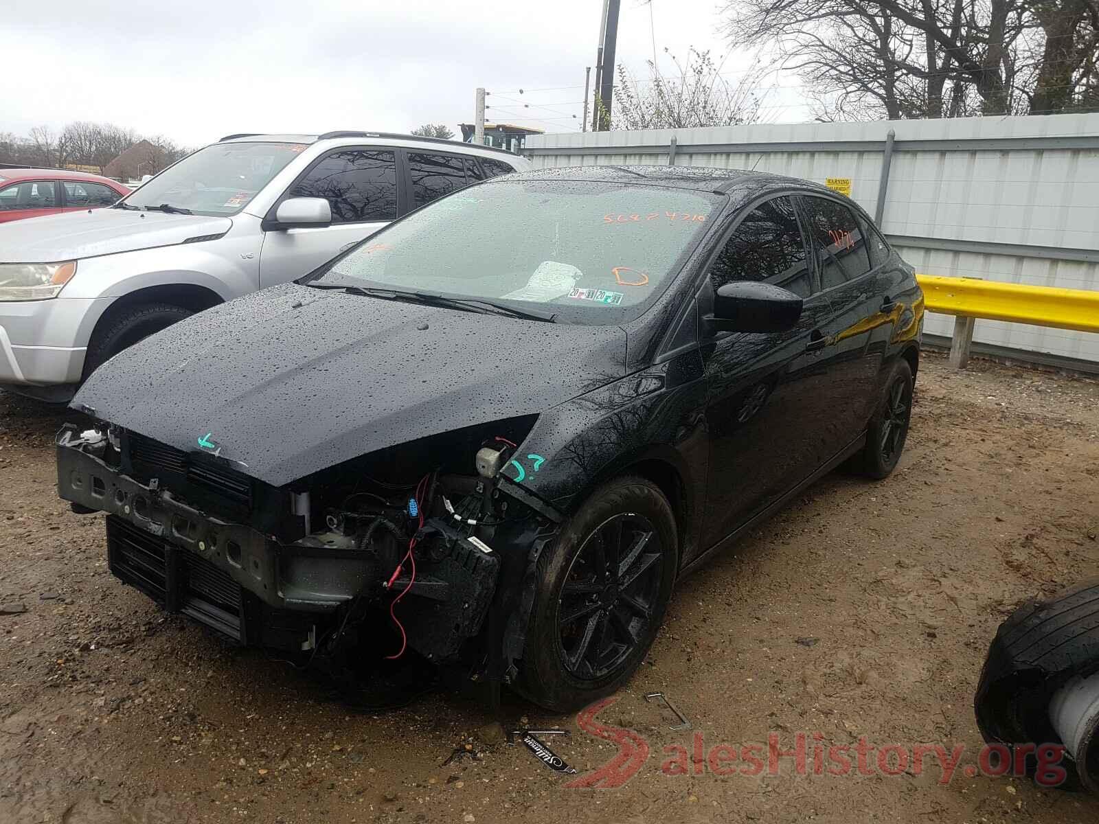 1FADP3F25JL233966 2018 FORD FOCUS