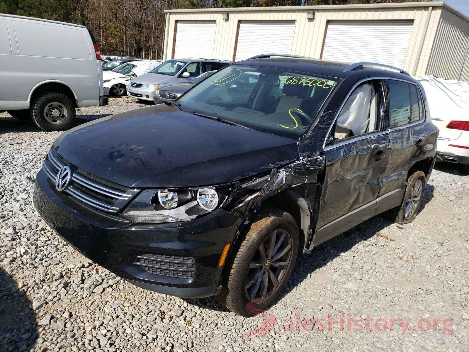 WVGRV7AX0HK041818 2017 VOLKSWAGEN TIGUAN