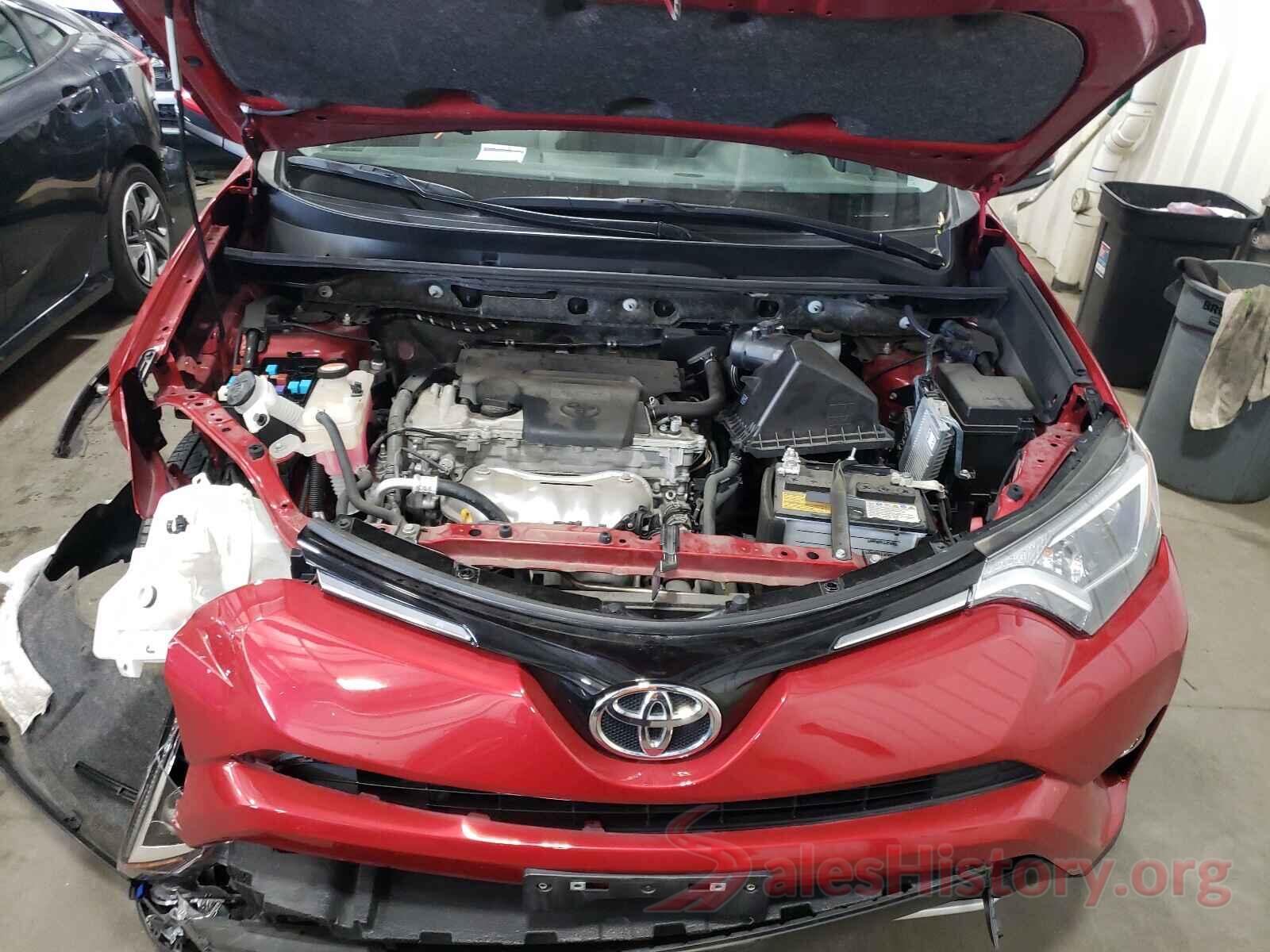 JTMRFREV9GJ100116 2016 TOYOTA RAV4