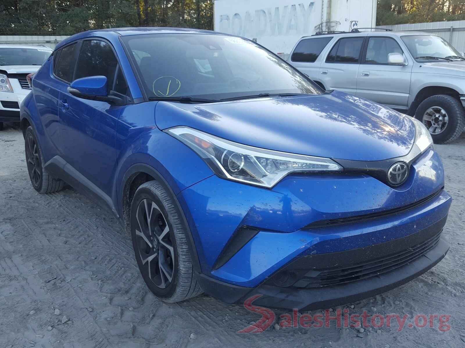 NMTKHMBXXJR018652 2018 TOYOTA C-HR