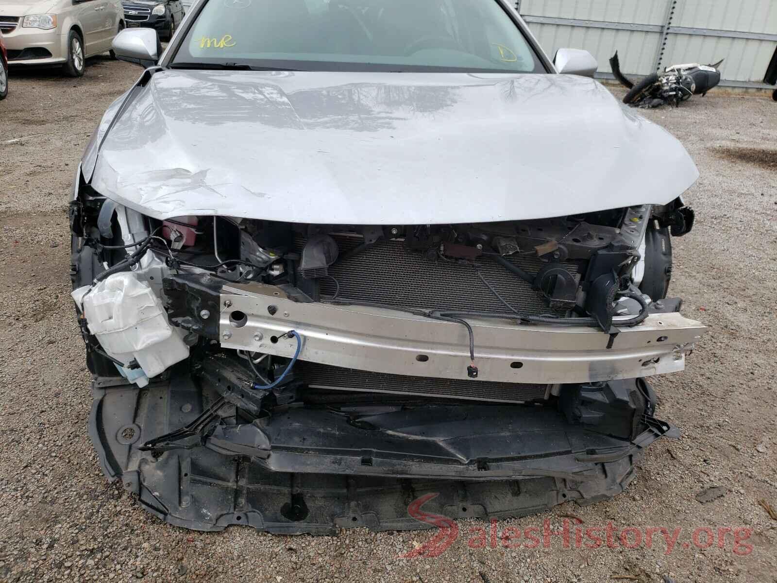 4T1B11HK2JU653081 2018 TOYOTA CAMRY