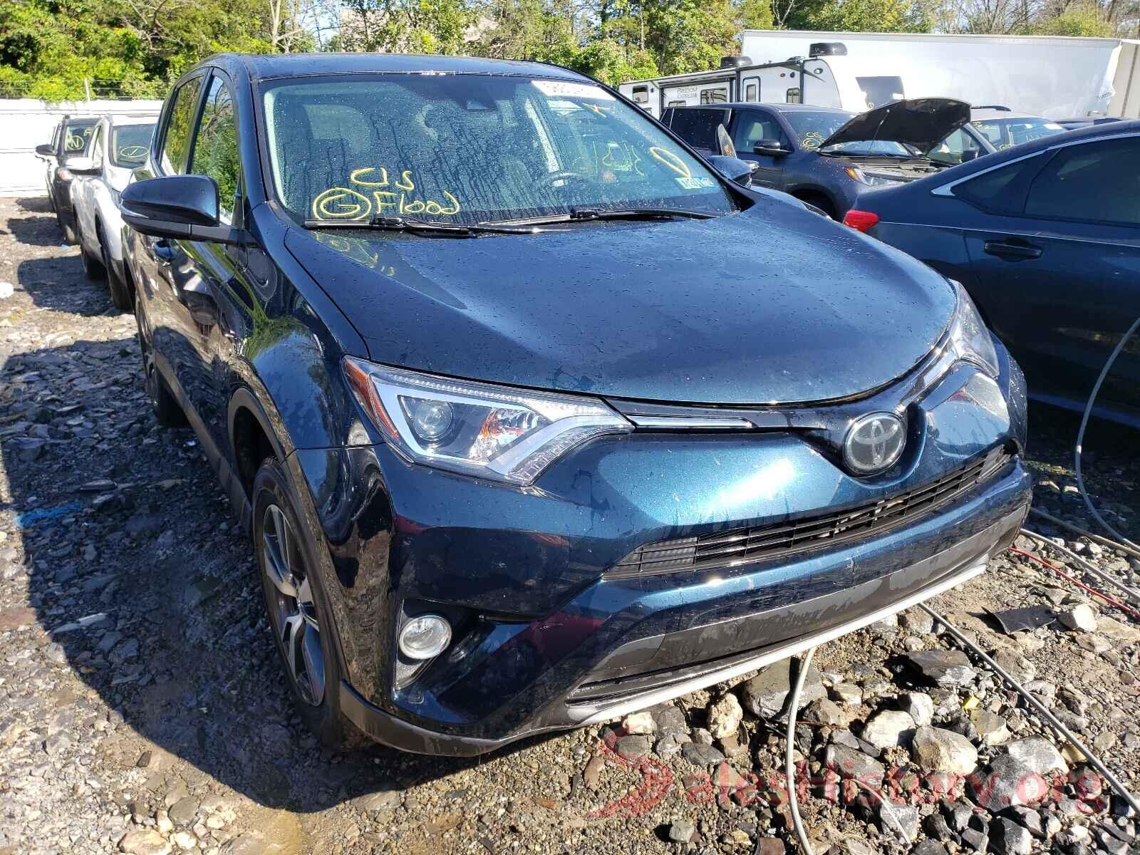 2T3RFREV5JW791430 2018 TOYOTA RAV4