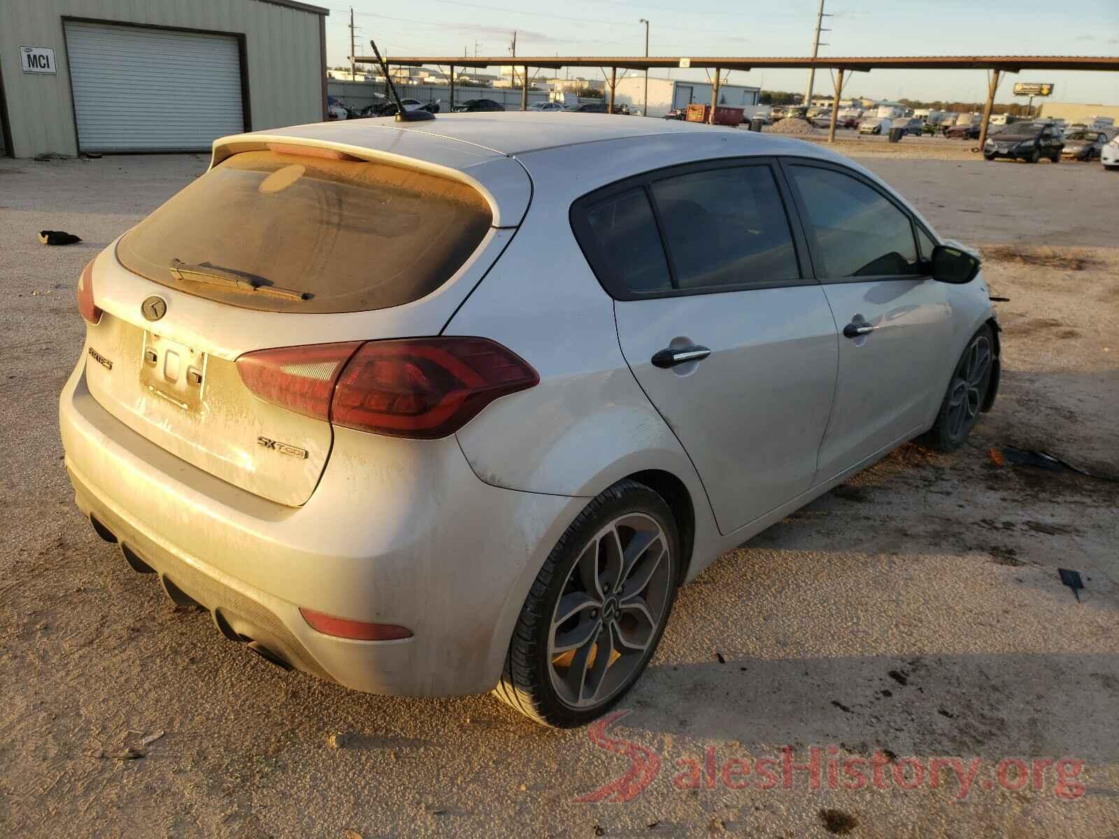 KNAFZ5A31G5636832 2016 KIA FORTE