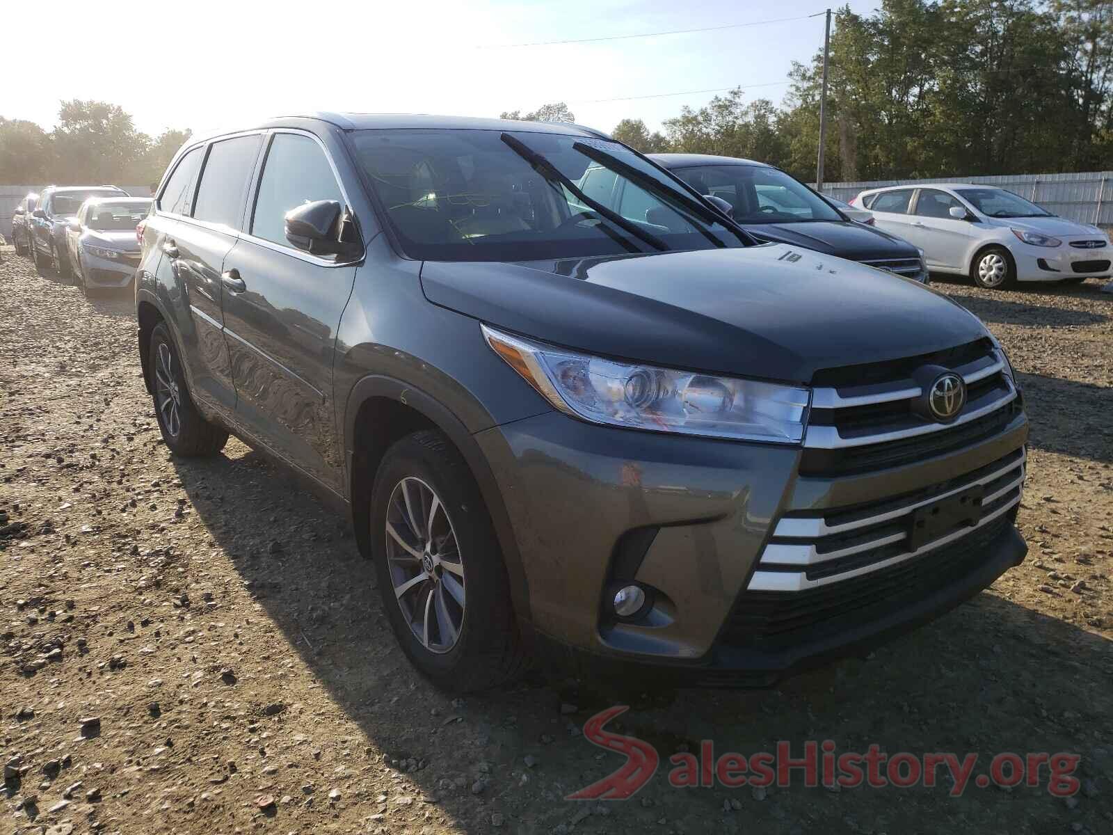 5TDJZRFH8JS888796 2018 TOYOTA HIGHLANDER