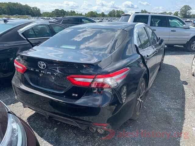 4T1B11HK3JU579265 2018 TOYOTA CAMRY