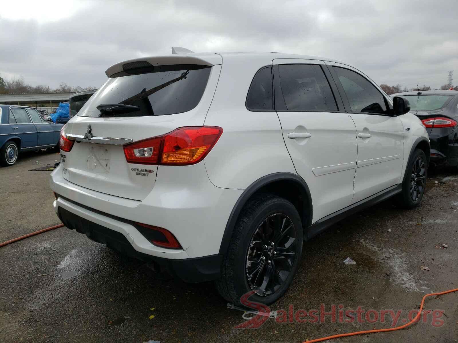 JA4AP3AU5JZ027592 2018 MITSUBISHI OUTLANDER