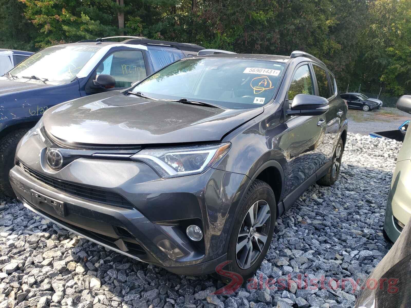 2T3RFREV9JW777045 2018 TOYOTA RAV4