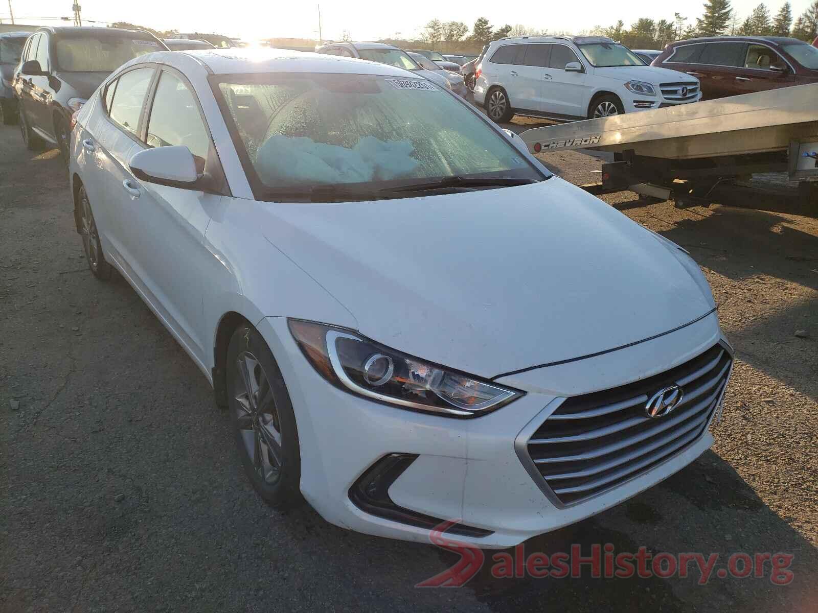 5NPD84LFXJH268317 2018 HYUNDAI ELANTRA