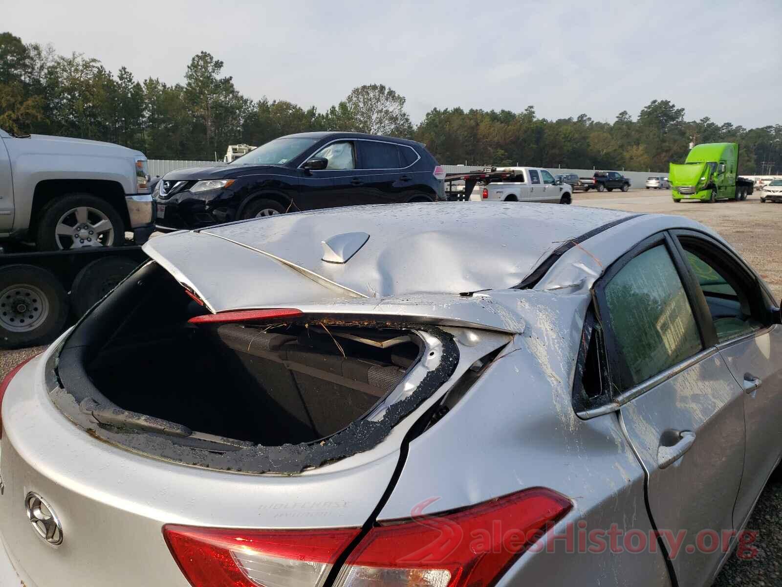 KMHD35LH9GU264646 2016 HYUNDAI ELANTRA