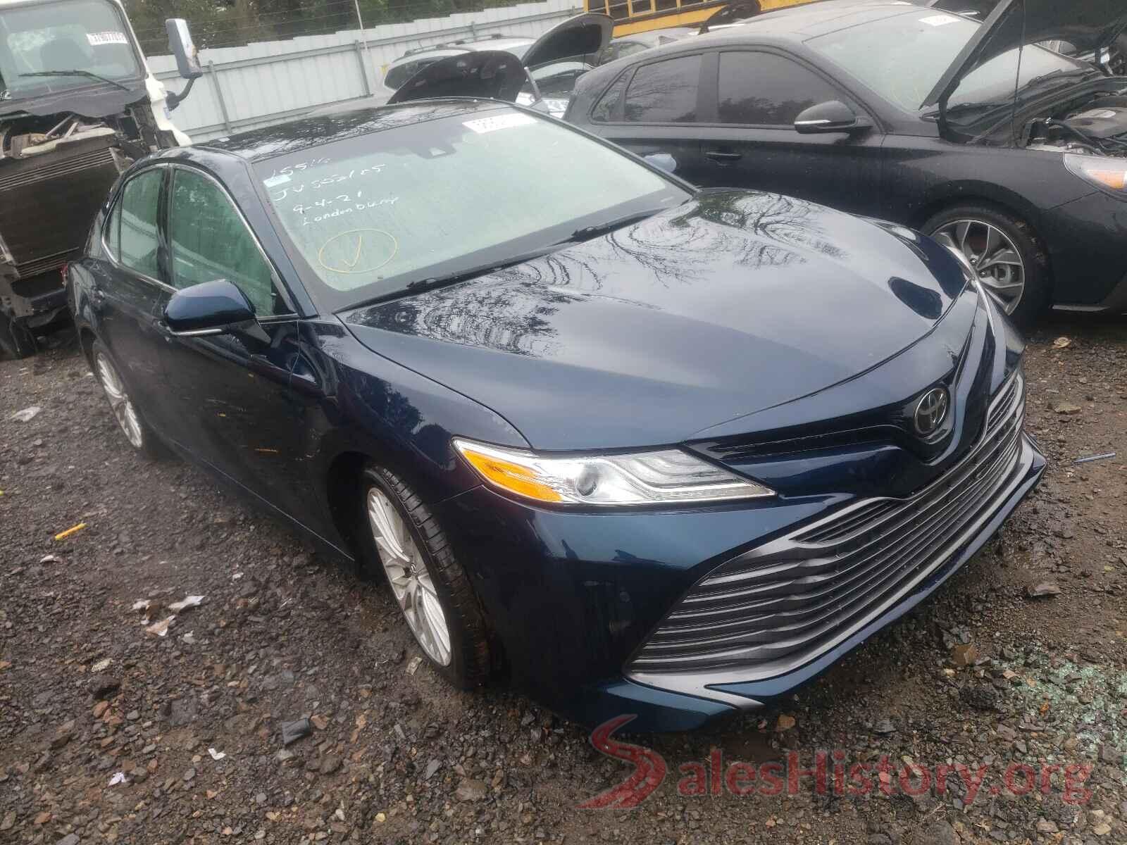 4T1B11HK8JU503105 2018 TOYOTA CAMRY