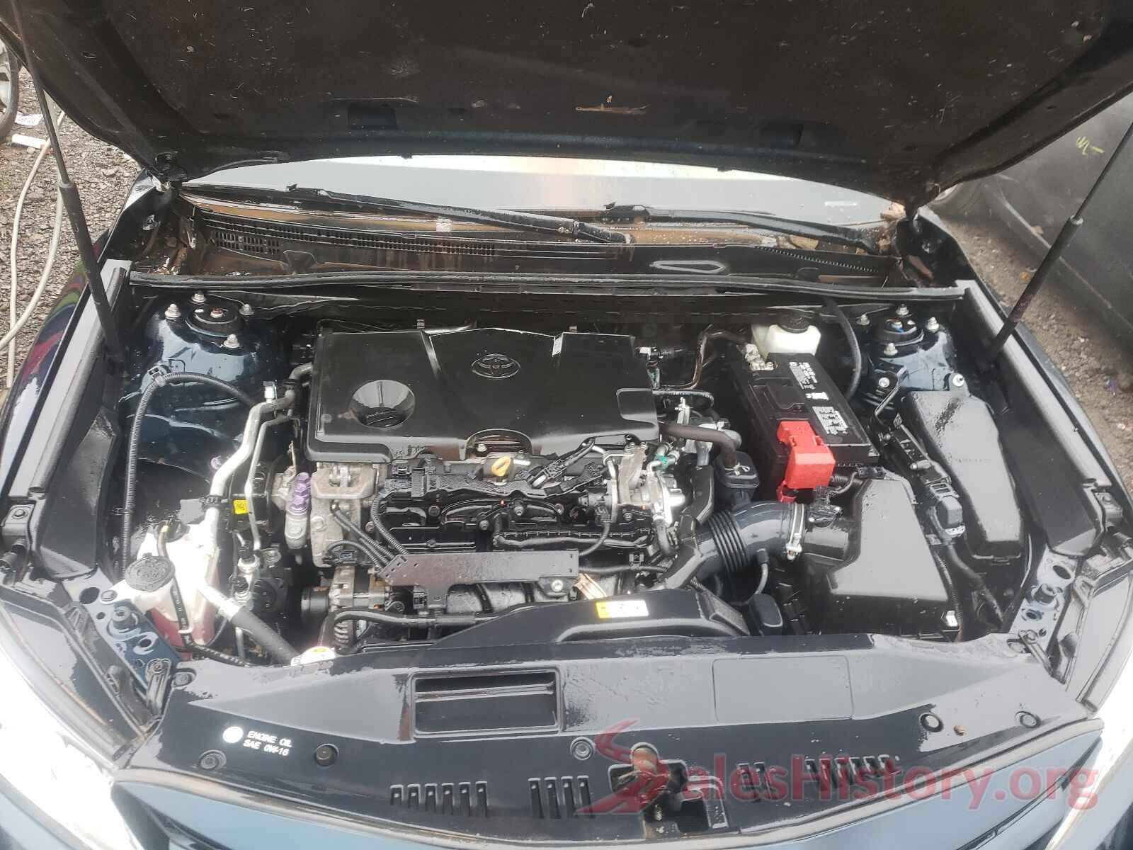 4T1B11HK8JU503105 2018 TOYOTA CAMRY