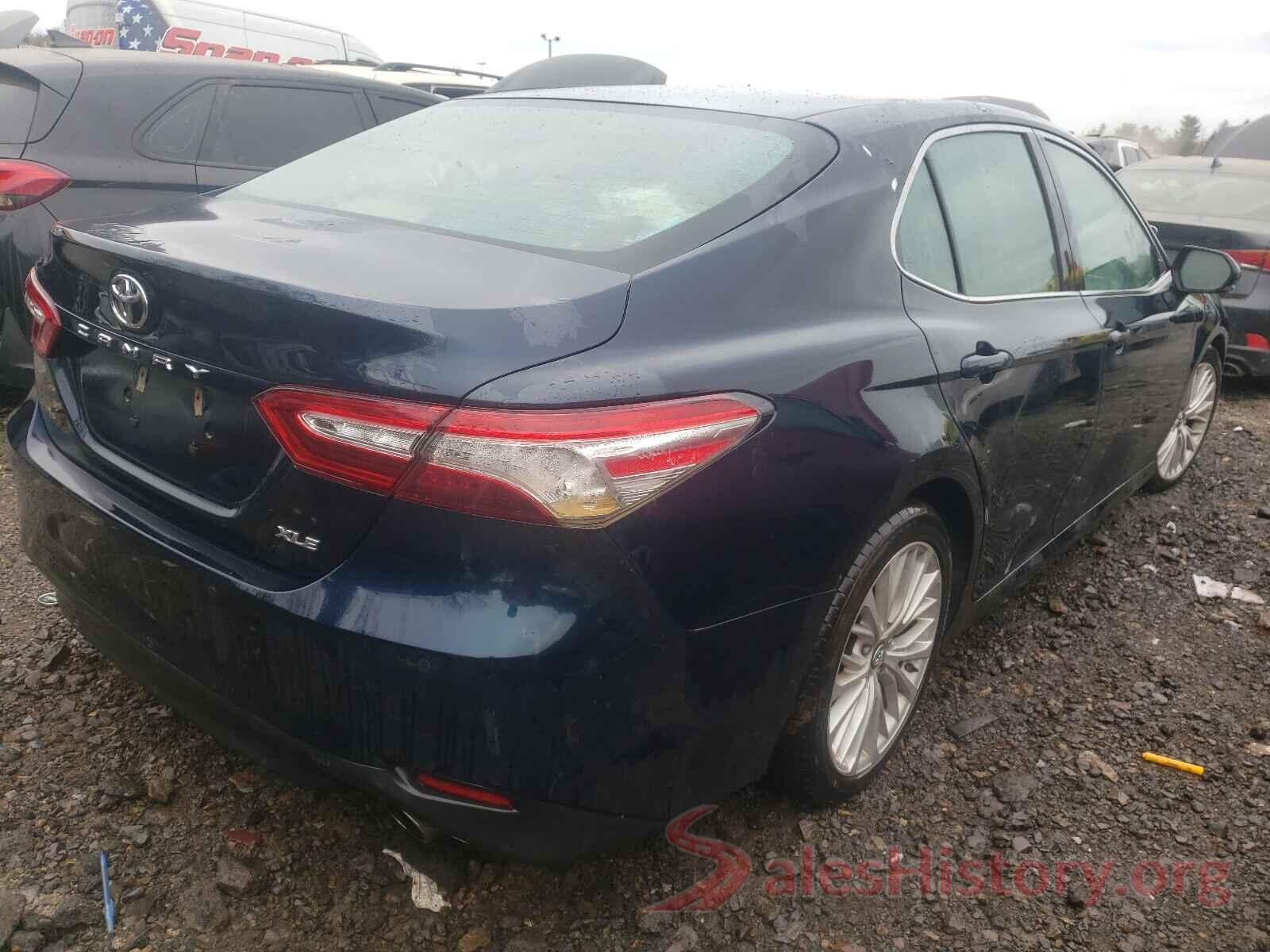 4T1B11HK8JU503105 2018 TOYOTA CAMRY