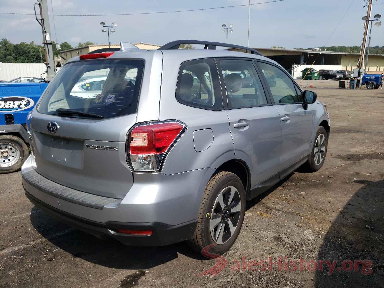 JF2SJABC2JH527755 2018 SUBARU FORESTER