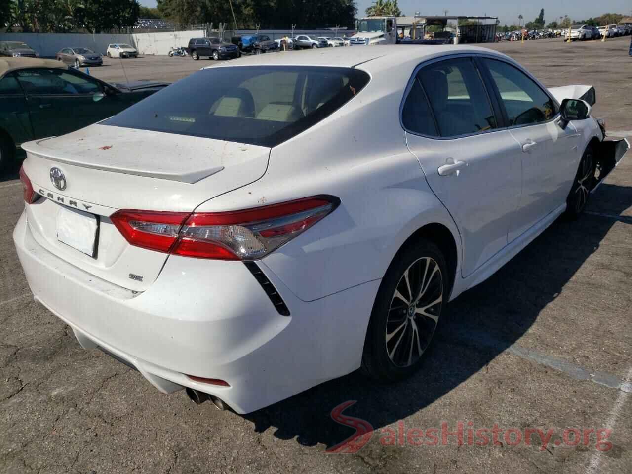 JTNB11HK3J3051019 2018 TOYOTA CAMRY