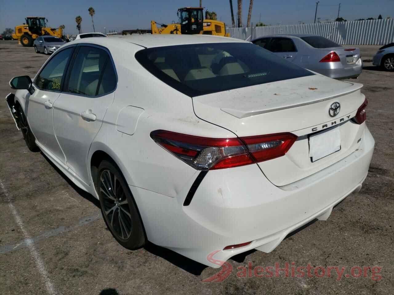 JTNB11HK3J3051019 2018 TOYOTA CAMRY