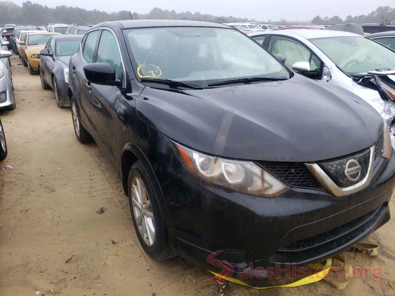 JN1BJ1CR1JW269101 2018 NISSAN ROGUE