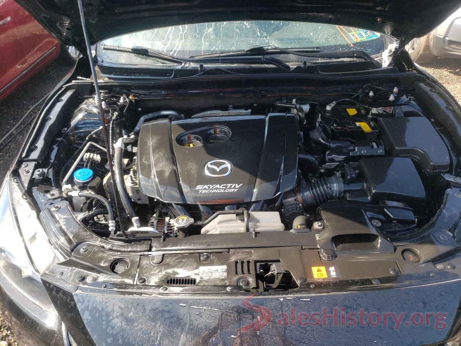 JM1BN1V75H1142288 2017 MAZDA 3