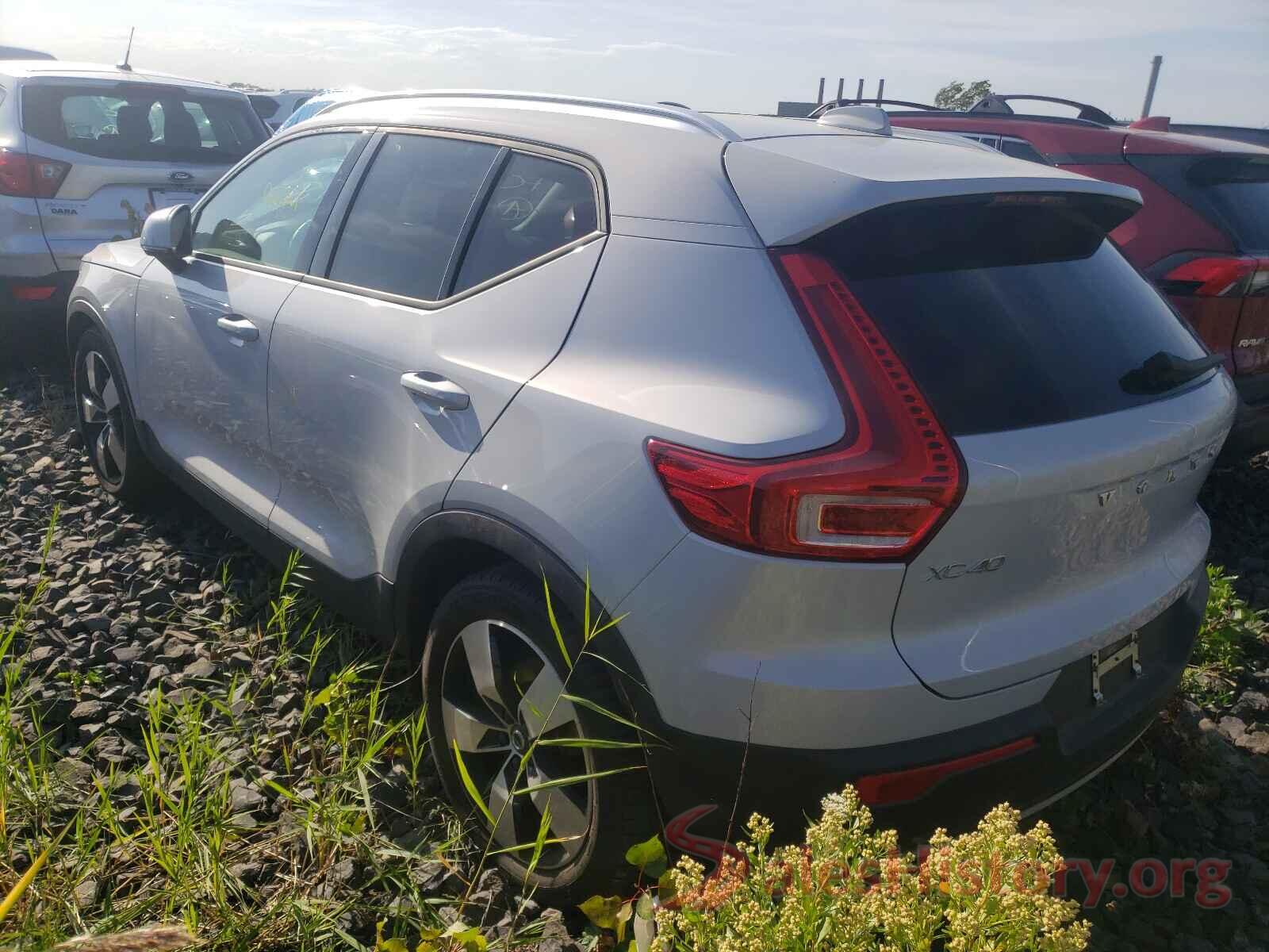 YV4162UK0L2243131 2020 VOLVO XC40