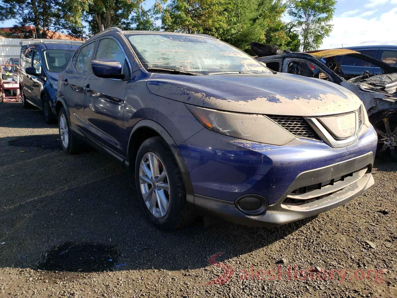 JN1BJ1CR5JW290694 2018 NISSAN ROGUE