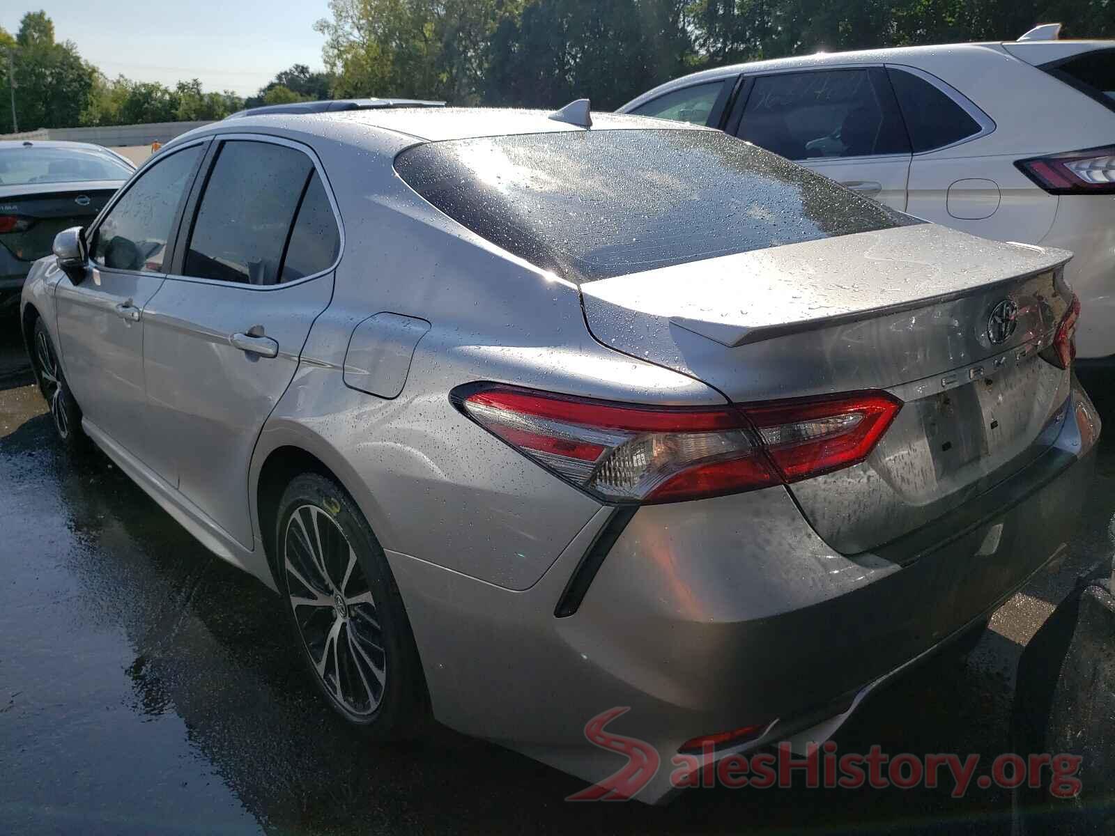 4T1B11HKXKU687321 2019 TOYOTA CAMRY