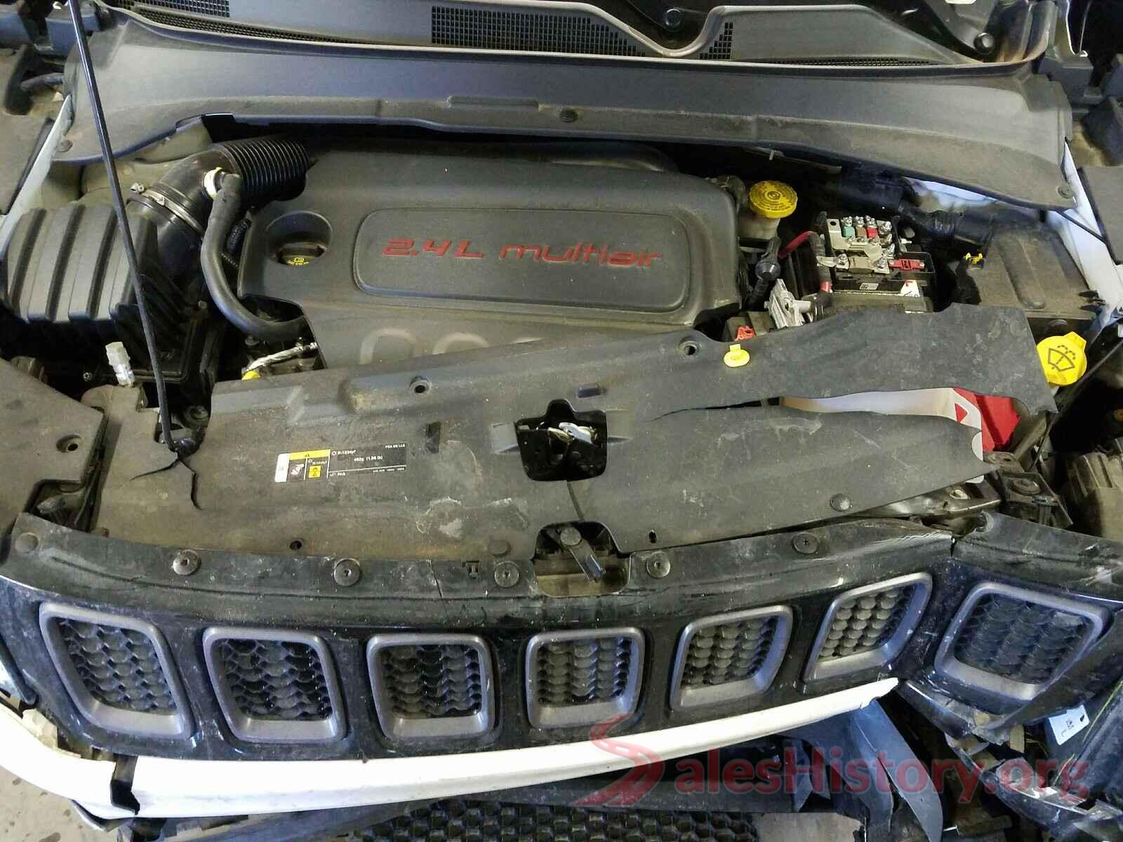 3C4NJDDB3KT733493 2019 JEEP COMPASS