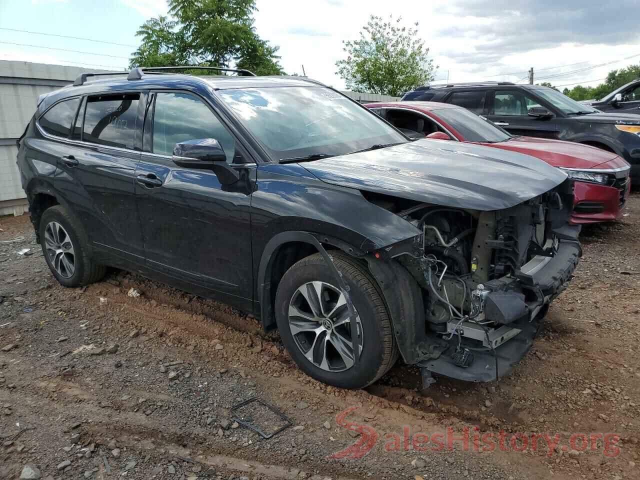 5TDGZRBH7NS583229 2022 TOYOTA HIGHLANDER