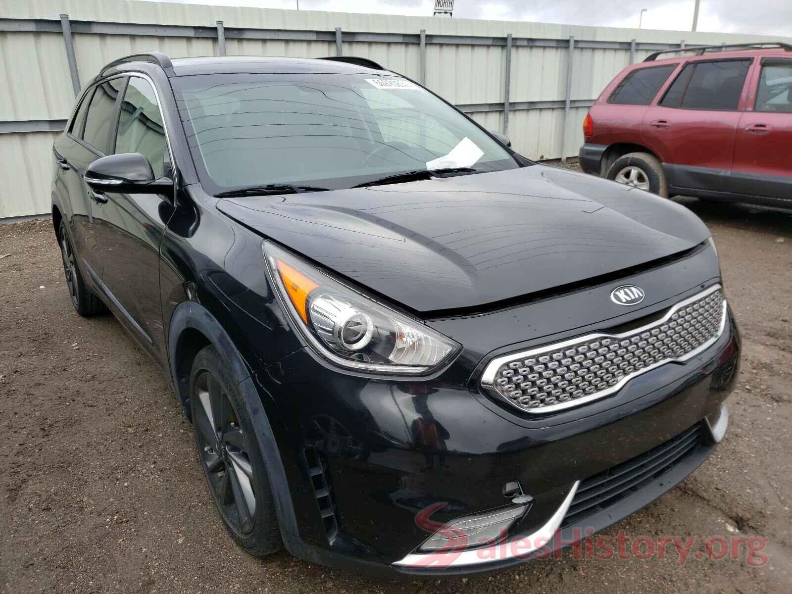 KNDCC3LC2H5070240 2017 KIA NIRO