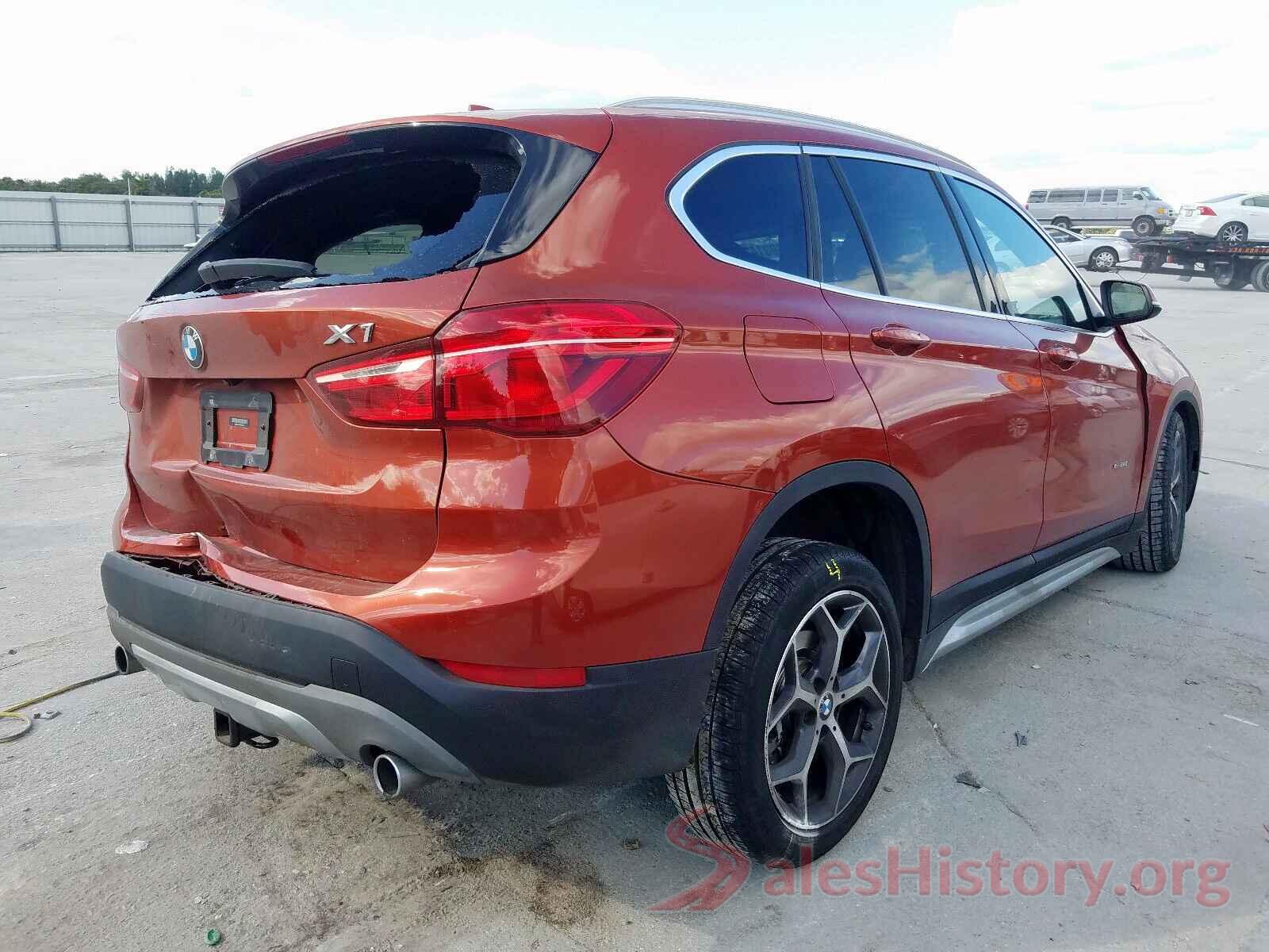 WBXHT3C33J5K26073 2018 BMW X1 XDRIVE2