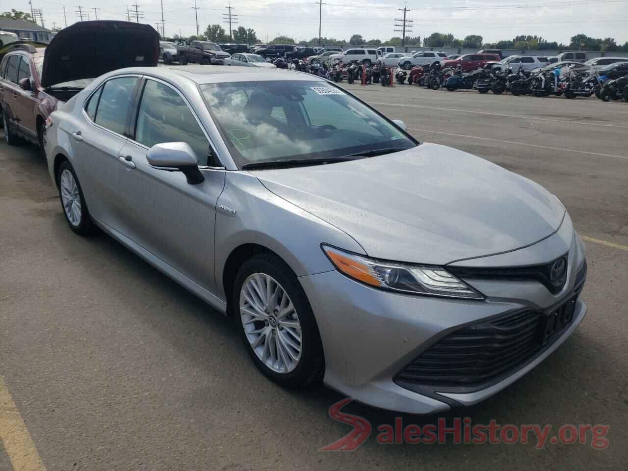 4T1B21HK8KU521585 2019 TOYOTA CAMRY