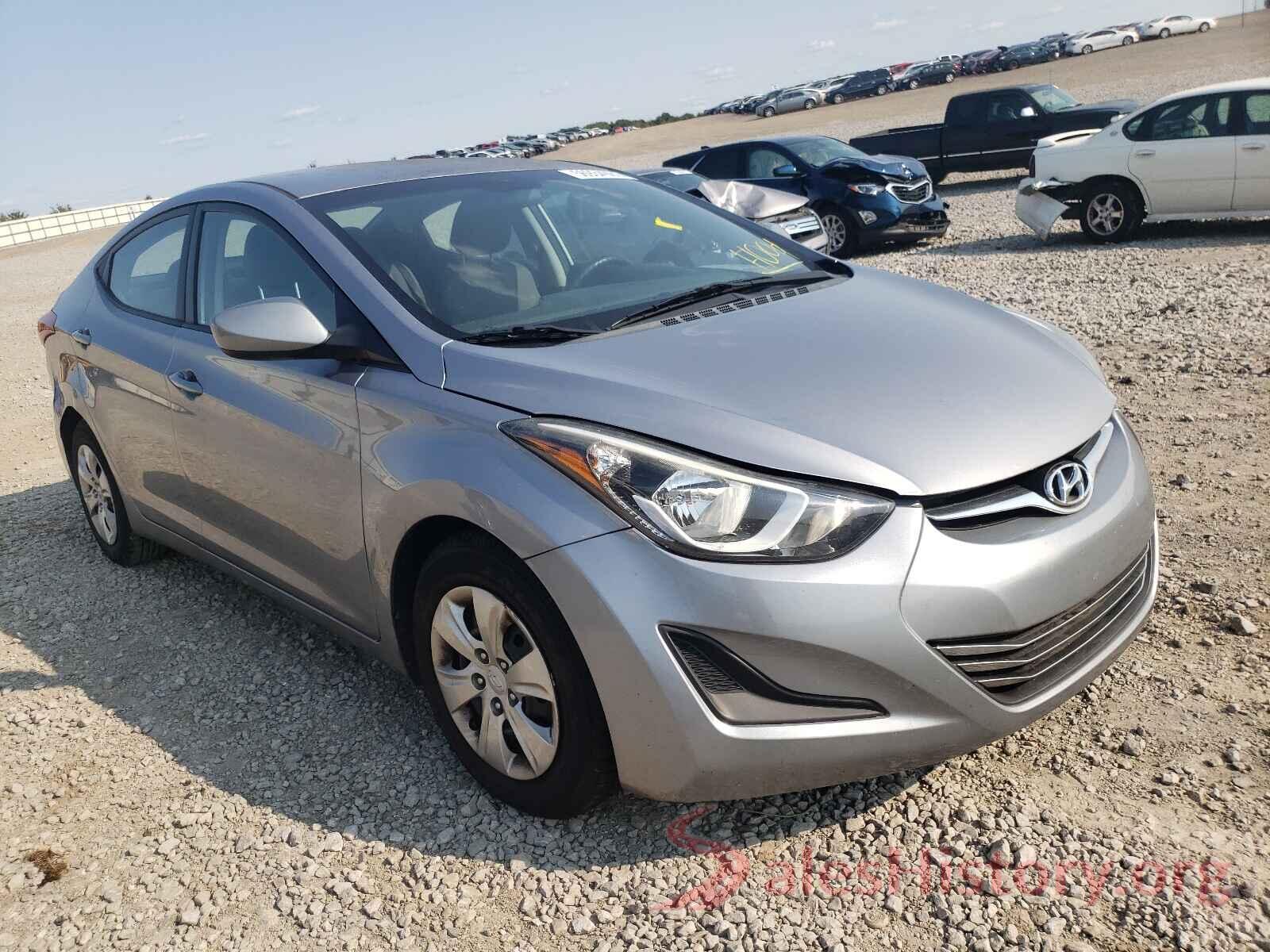 5NPDH4AE6GH695996 2016 HYUNDAI ELANTRA