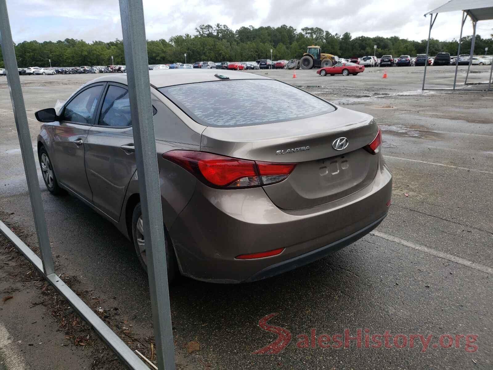 5NPDH4AE3GH738464 2016 HYUNDAI ELANTRA