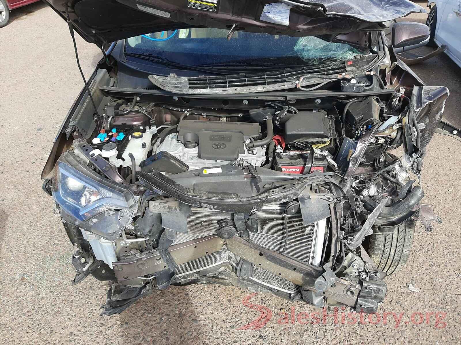 2T3WFREVXHW392607 2017 TOYOTA RAV4