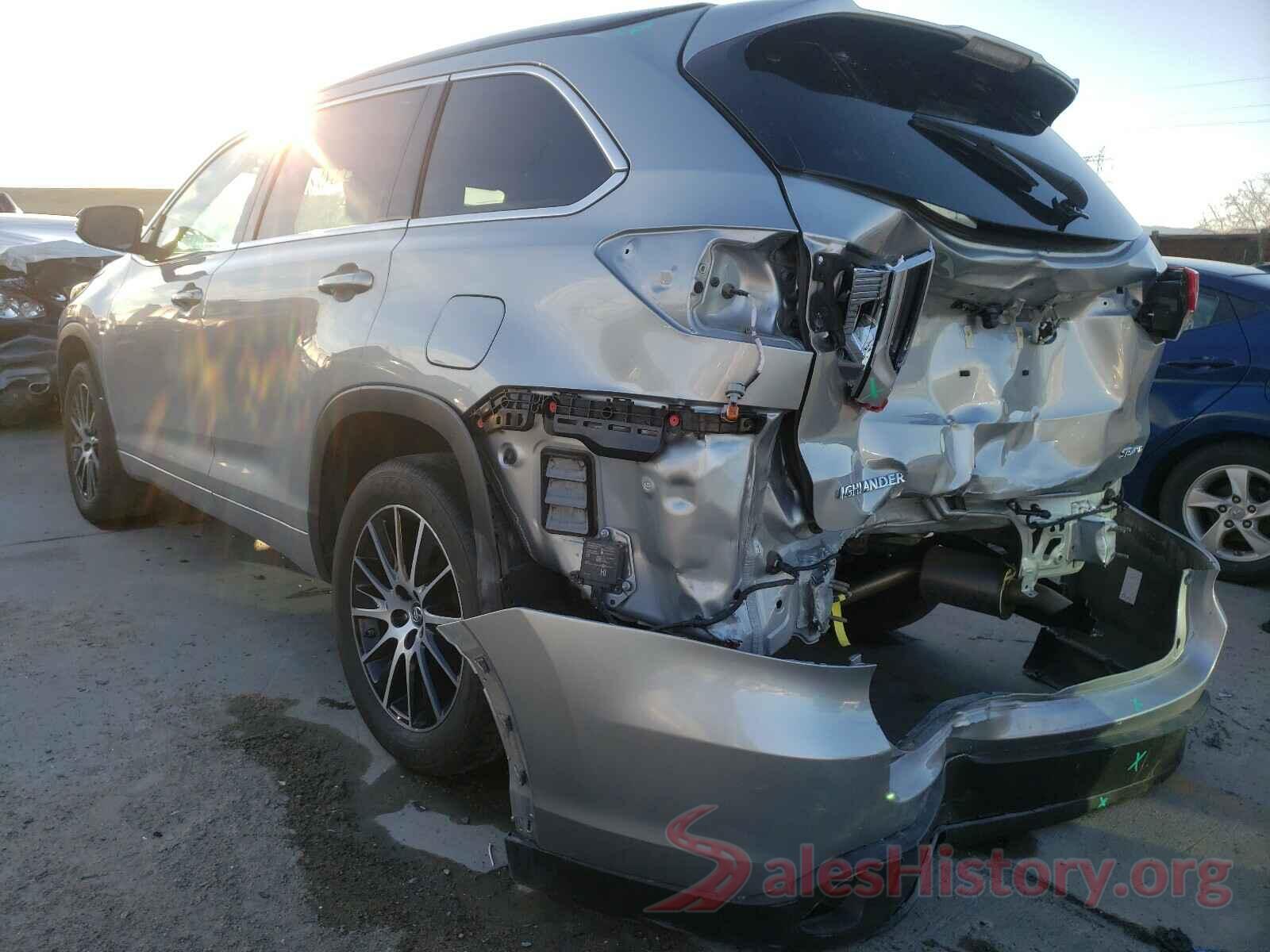 5TDJZRFH6JS551298 2018 TOYOTA HIGHLANDER