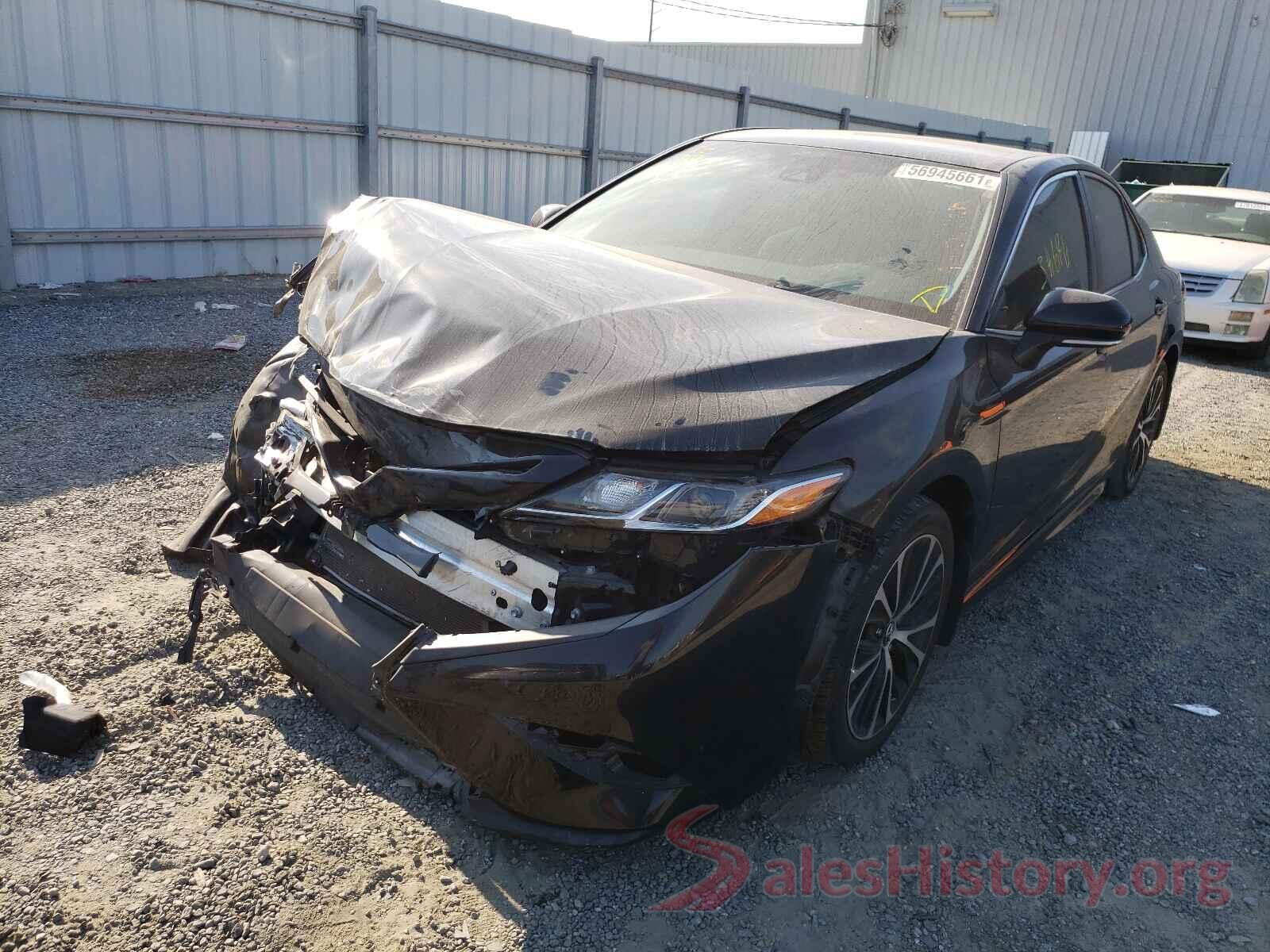 4T1B11HK8JU025302 2018 TOYOTA CAMRY