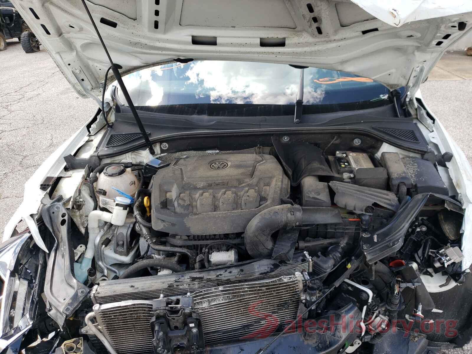 1VWAA7A33JC011316 2018 VOLKSWAGEN PASSAT