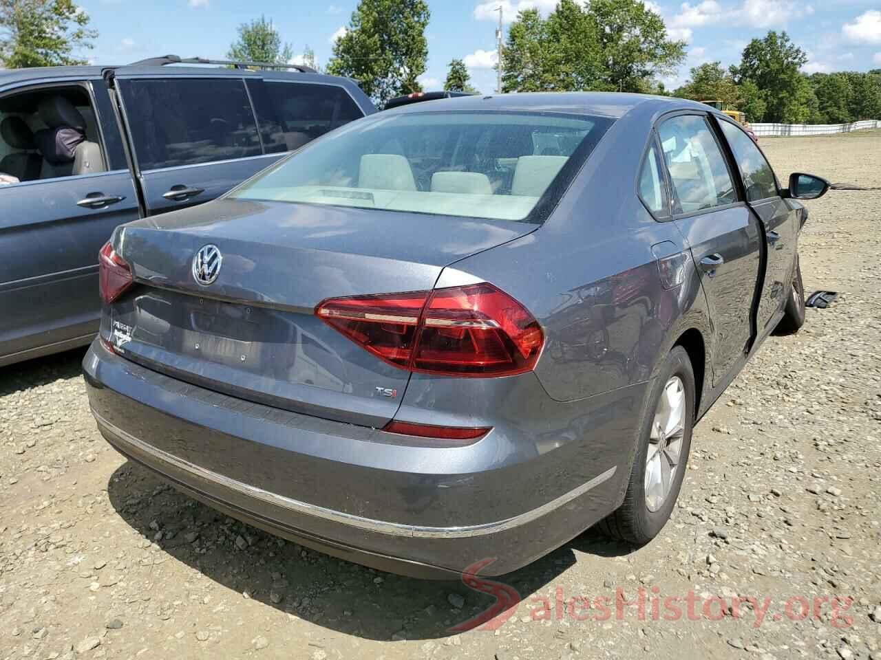 1VWAA7A30JC044483 2018 VOLKSWAGEN PASSAT