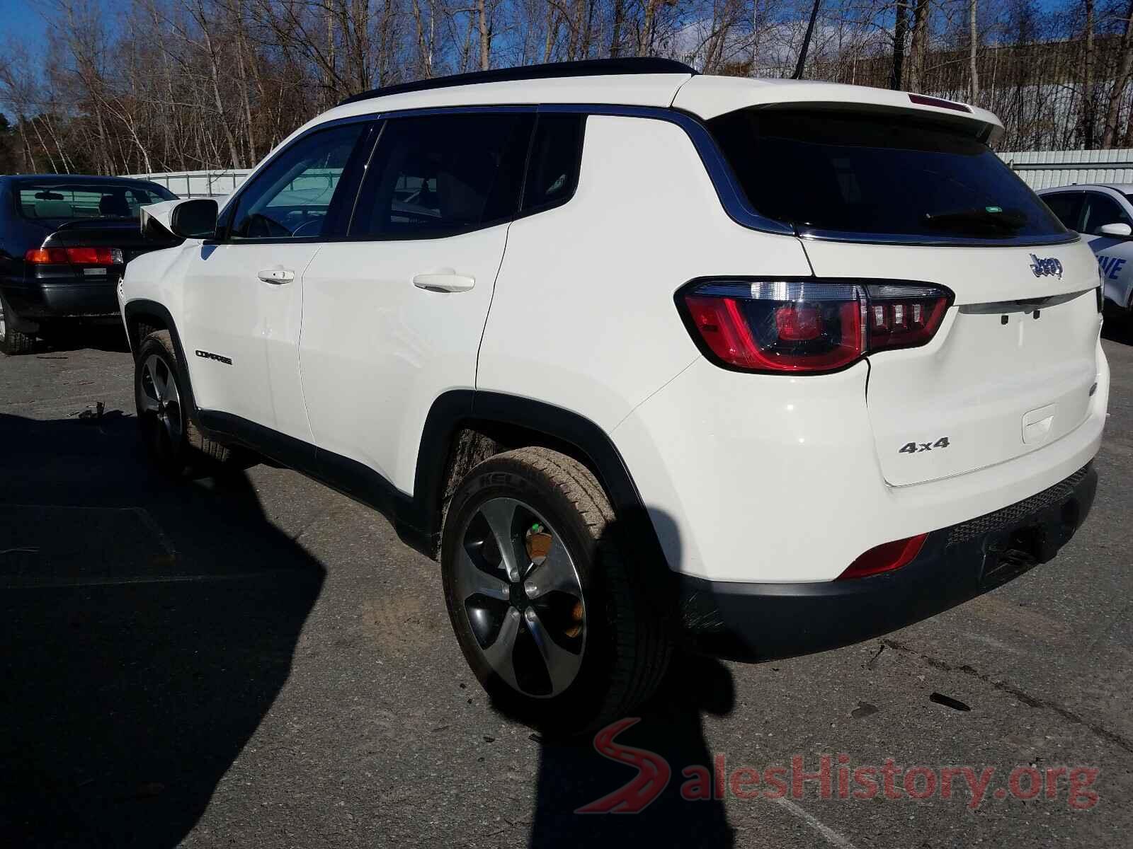 3C4NJDBB8JT301158 2018 JEEP COMPASS