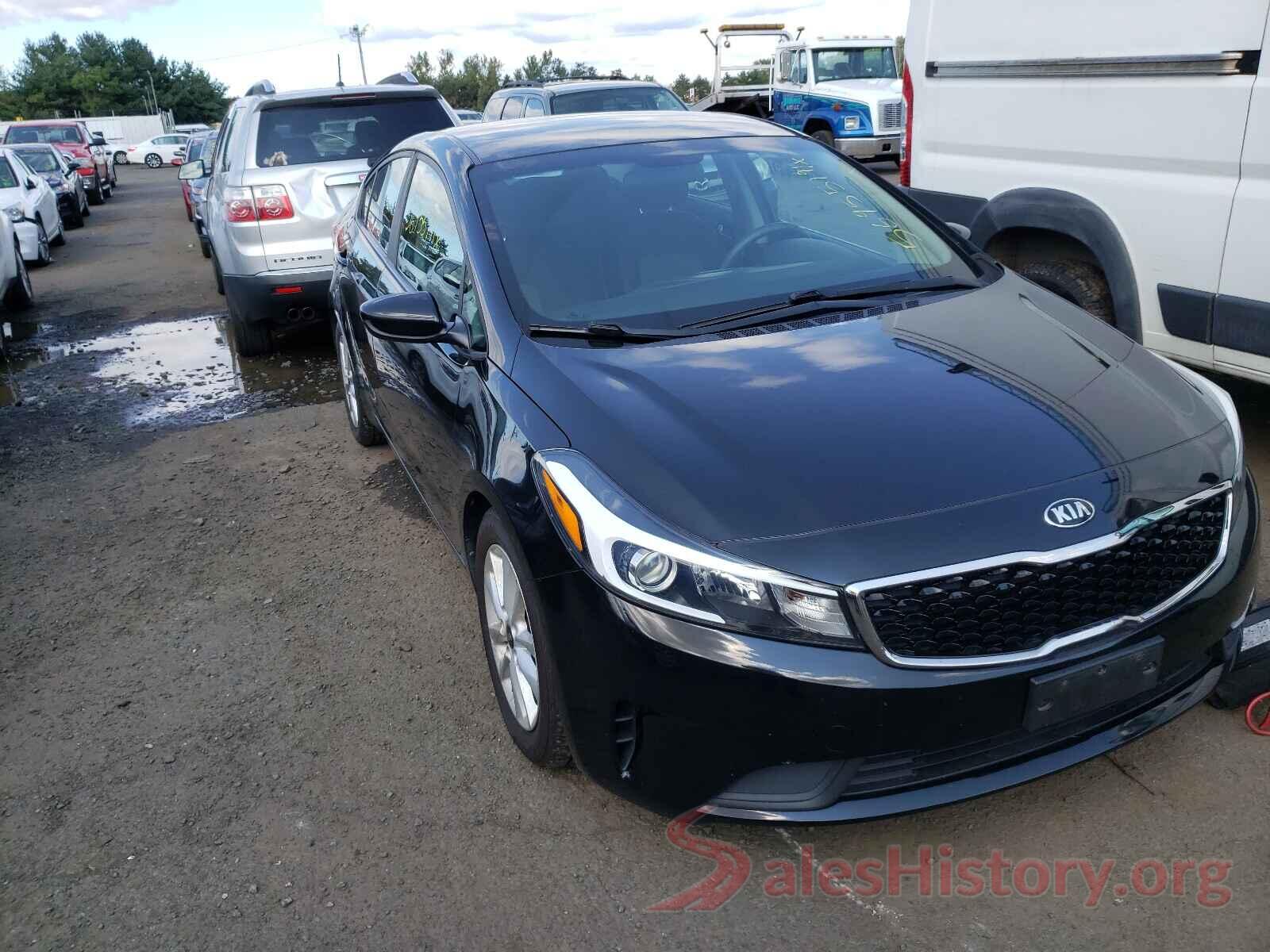 3KPFL4A71HE010043 2017 KIA FORTE