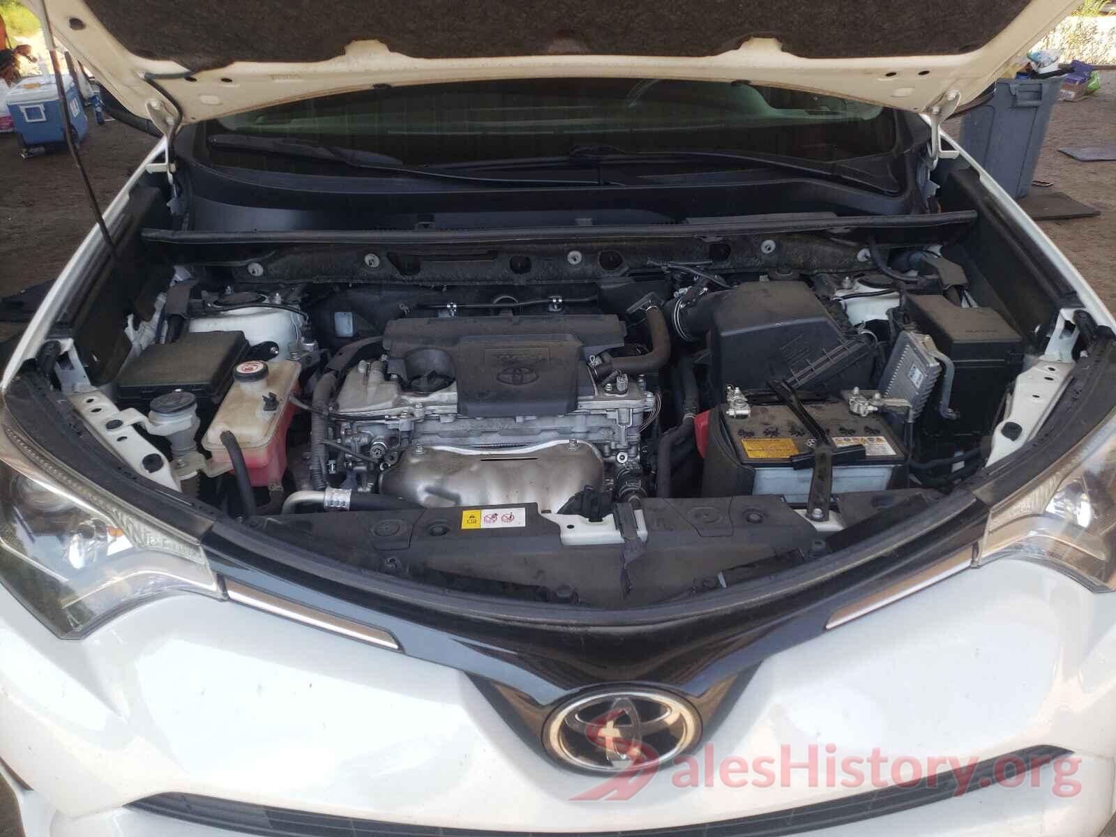 JTMZFREV7HJ715409 2017 TOYOTA RAV4