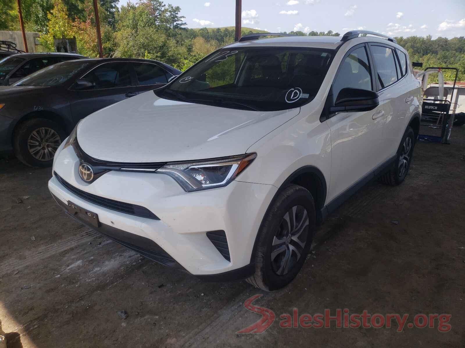 JTMZFREV7HJ715409 2017 TOYOTA RAV4