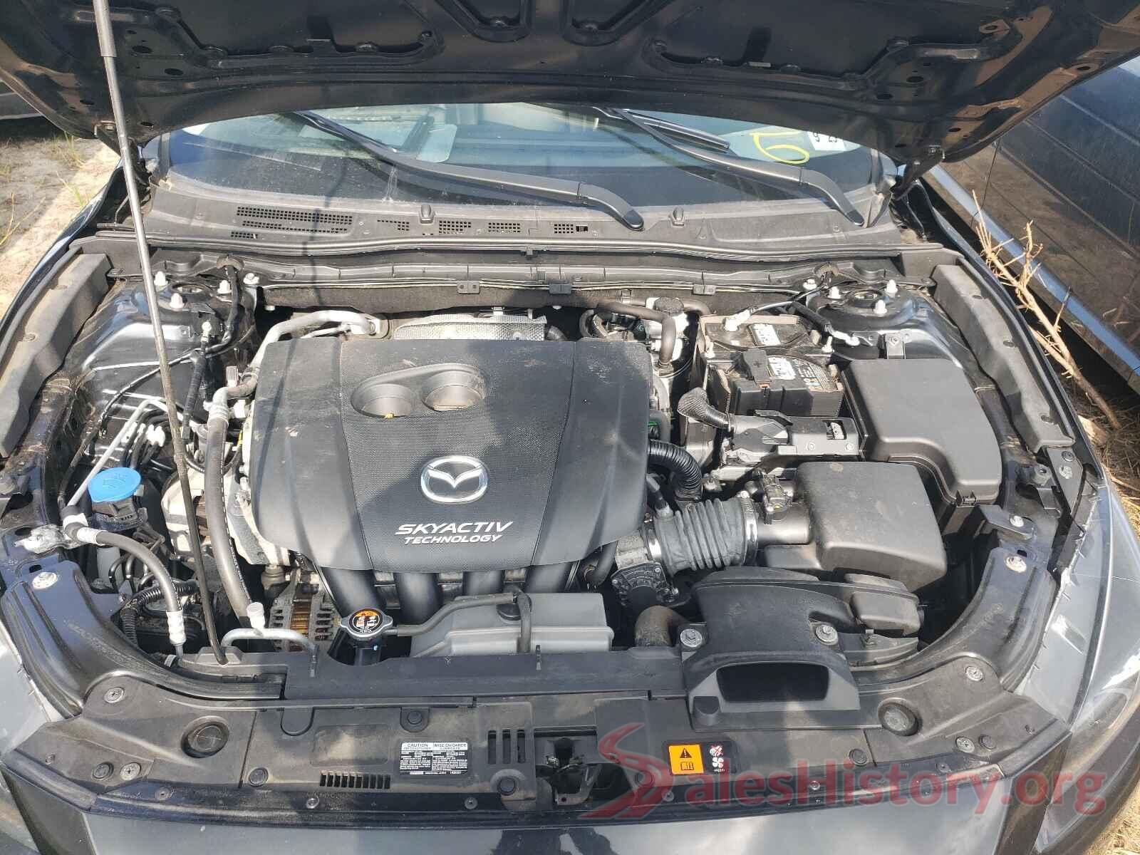 3MZBN1L31JM232558 2018 MAZDA 3