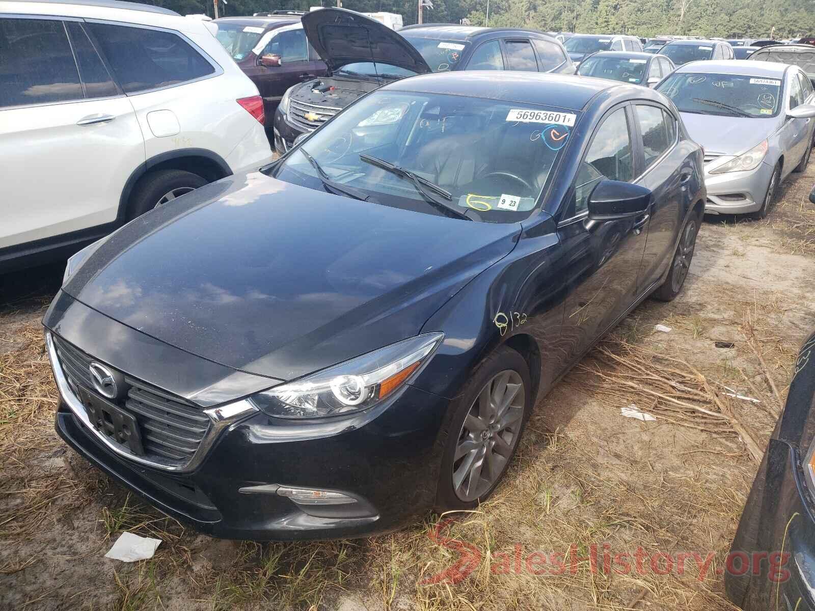 3MZBN1L31JM232558 2018 MAZDA 3