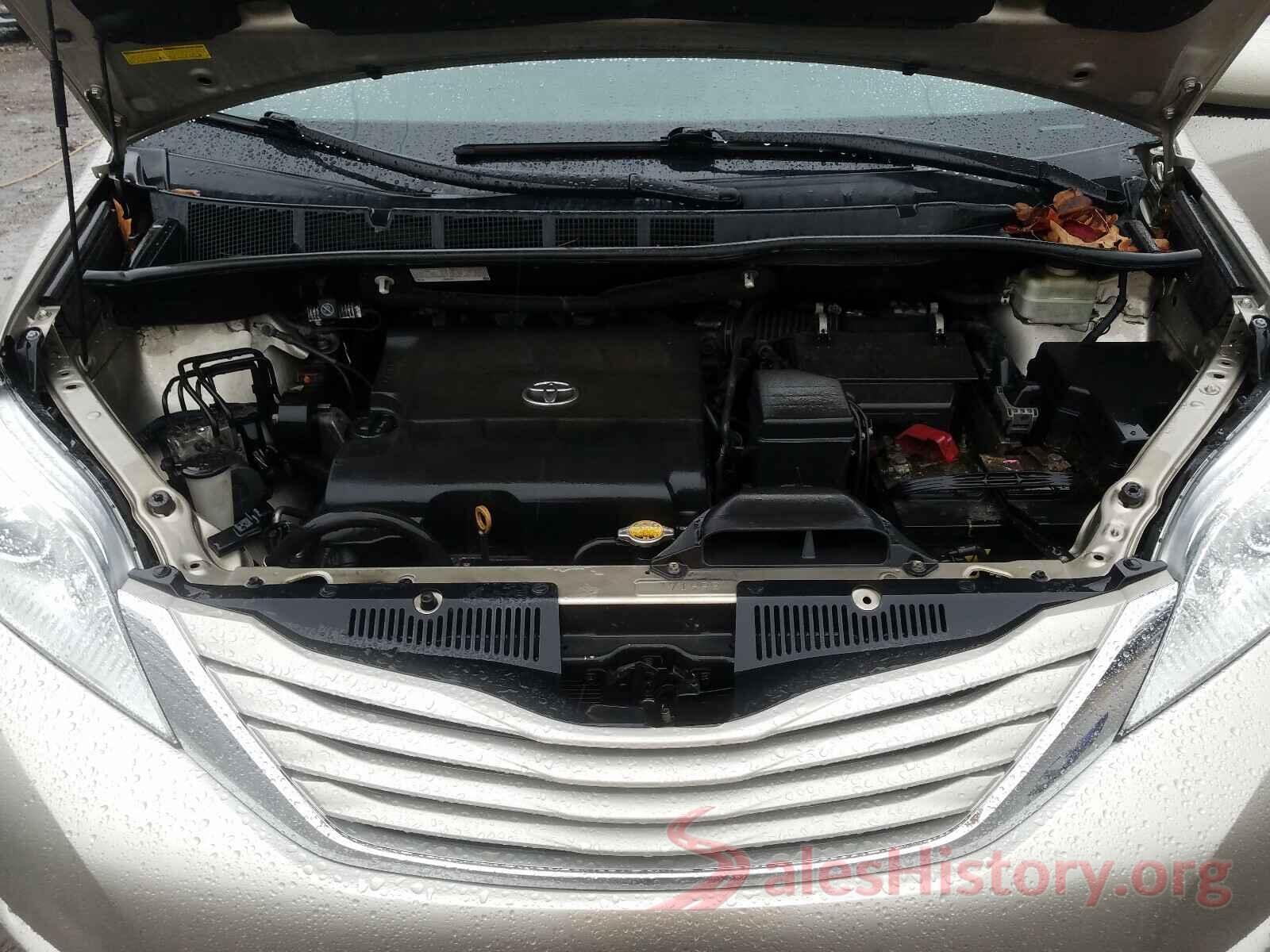 5TDKK3DC3GS709957 2016 TOYOTA SIENNA